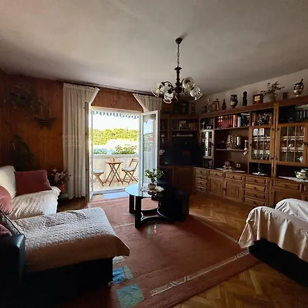 Apartment Korta