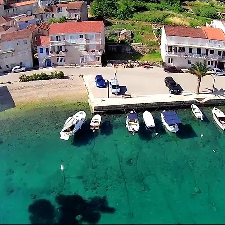 Korta * Račišće