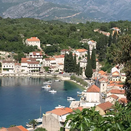 アパート Korta Račišće